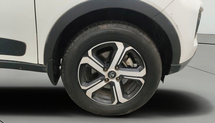 2021 Tata NEXON XZA PLUS SUNROOF PETROL, Petrol, Automatic, 55,708 km, Right Front Wheel