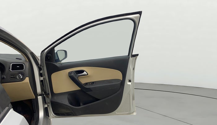 2017 Volkswagen Ameo HIGHLINE DSG 1.5 DIESEL , Diesel, Automatic, 90,208 km, RHS Front Door