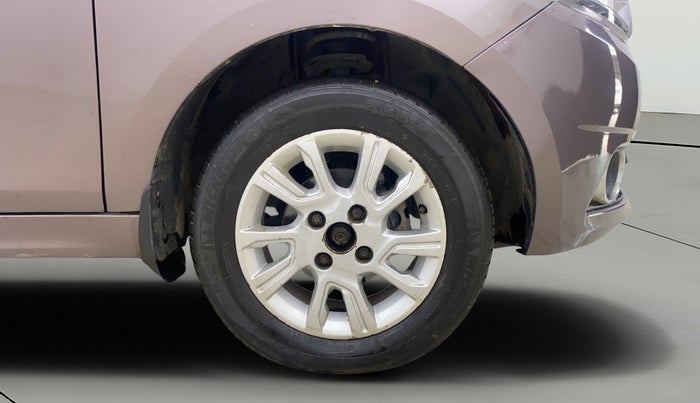 2016 Tata Tiago XZ PETROL, Petrol, Manual, 74,675 km, Right Front Wheel
