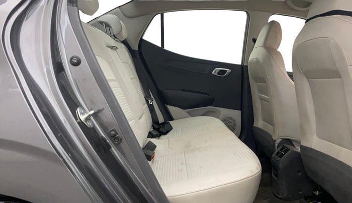 2023 Hyundai AURA SX 1.2 CNG, CNG, Manual, 29,240 km, Right Side Rear Door Cabin