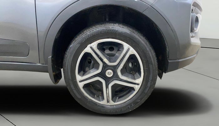 2021 Tata NEXON XMA PETROL, Petrol, Automatic, 39,115 km, Right Front Wheel