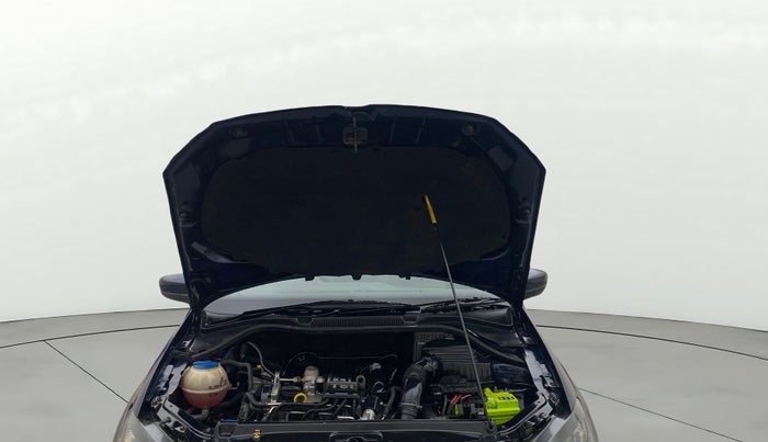 2014 Volkswagen Vento COMFORTLINE TSI AT PETROL, Petrol, Automatic, 87,261 km, Open Bonet