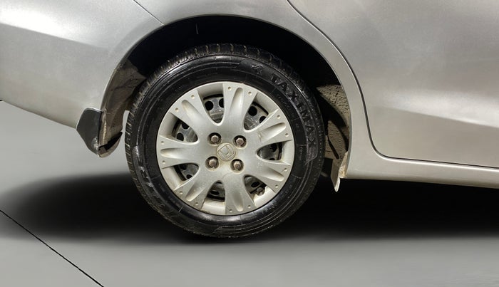 2015 Honda Amaze 1.2L I-VTEC S, Petrol, Manual, 44,824 km, Right Rear Wheel