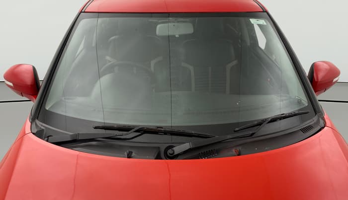 2016 Maruti Swift ZXI, Petrol, Manual, 1,01,363 km, Front Windshield