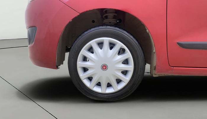 2013 Maruti Wagon R 1.0 VXI, Petrol, Manual, 60,670 km, Left Front Wheel