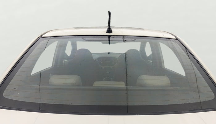 2014 Hyundai Xcent SX 1.2 (O), Petrol, Manual, 45,871 km, Rear Windshield