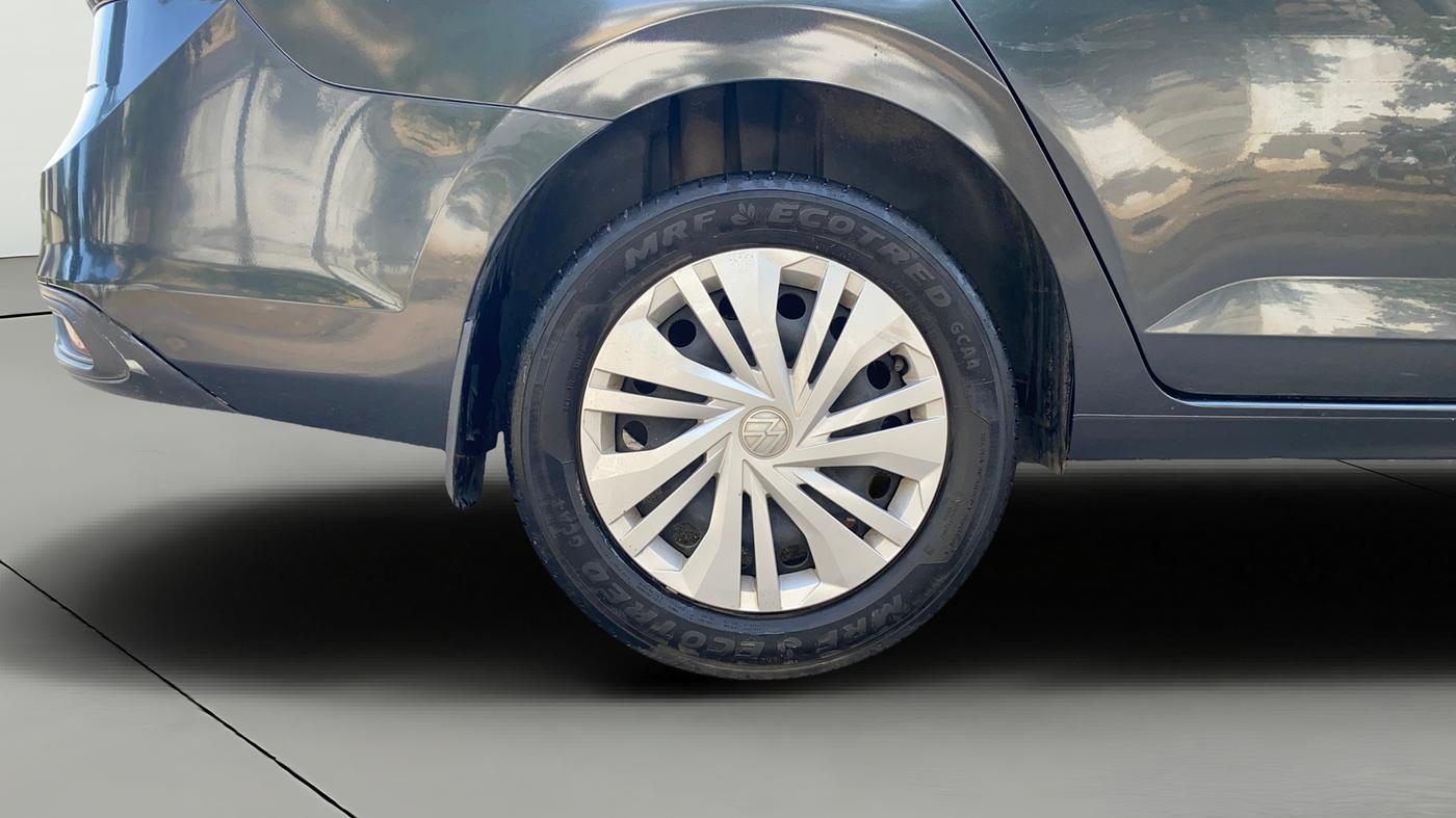 2023 Volkswagen VIRTUS COMFORTLINE TSI 1.0 MT, Petrol, Manual, 40,349 km, Right Rear Wheel