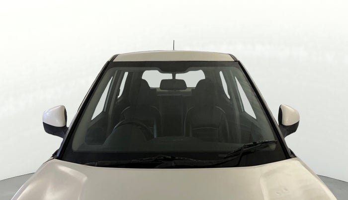 2020 Mahindra XUV300 W4 1.5 DIESEL, Diesel, Manual, 75,621 km, Front Windshield