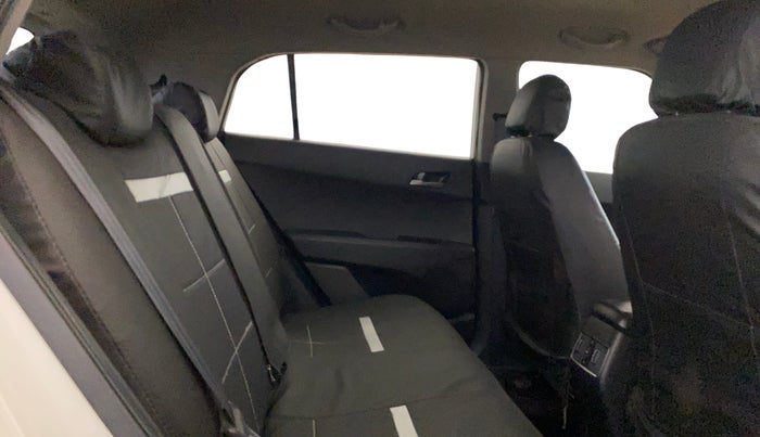 2016 Hyundai Creta S 1.6 PETROL, Petrol, Manual, 69,302 km, Right Side Rear Door Cabin