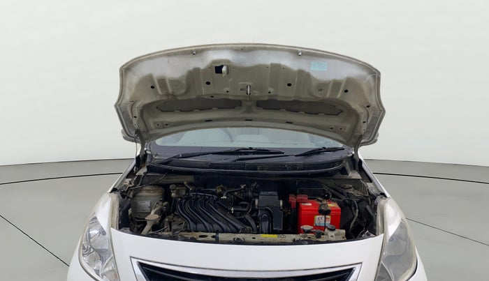 2013 Nissan Sunny XV PETROL, Petrol, Manual, 77,553 km, Open Bonet