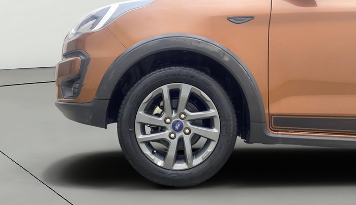 2020 Ford FREESTYLE TITANIUM PLUS 1.2 PETROL, Petrol, Manual, 10,157 km, Left Front Wheel