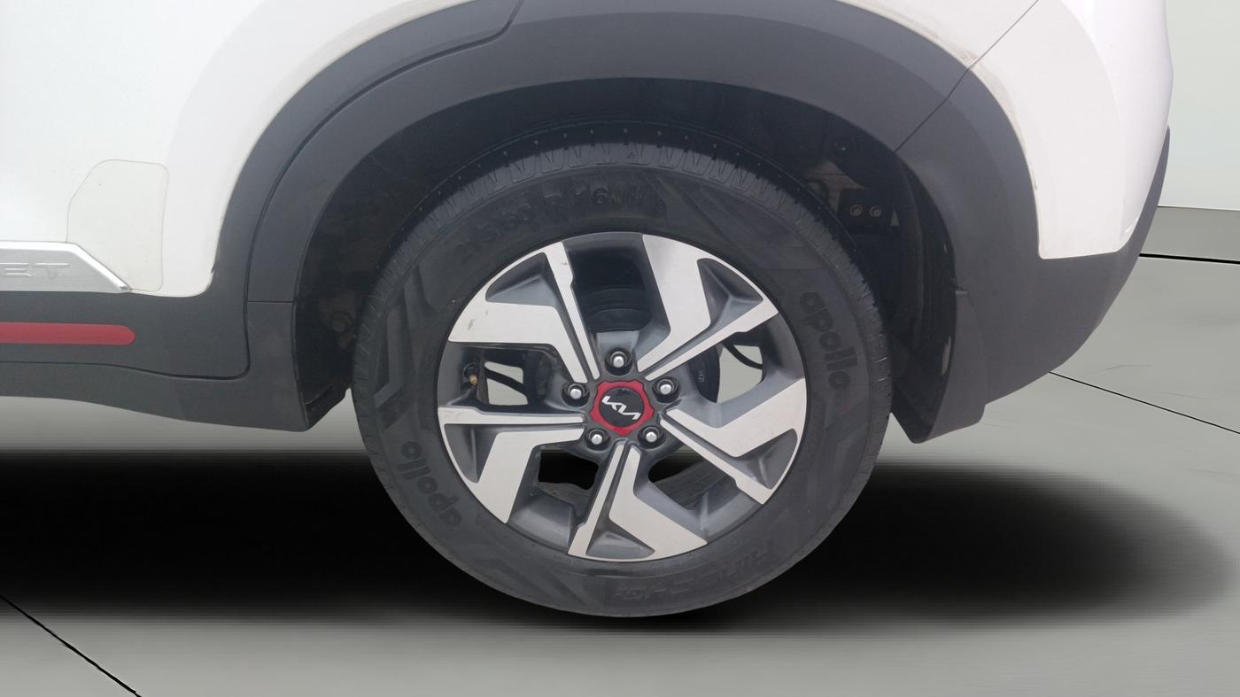 2023 KIA SONET GTX PLUS 1.5 IMT, Diesel, Manual, 31,836 km, Left Rear Wheel