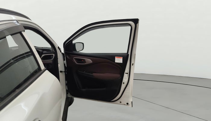 2025 Maruti FRONX SIGMA CNG 1.2 MT, CNG, Manual, 114 km, RHS Front Door