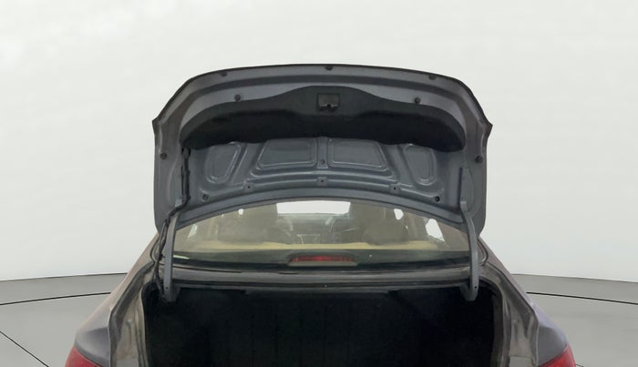 2014 Hyundai Verna FLUIDIC 1.6 VTVT SX AT, Petrol, Automatic, 27,810 km, Boot Door Open