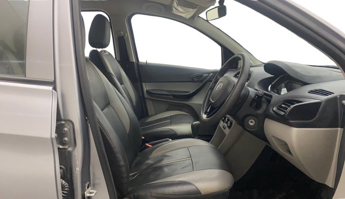 2019 Tata Tiago XZ PETROL, Petrol, Manual, 33,270 km, Right Side Front Door Cabin