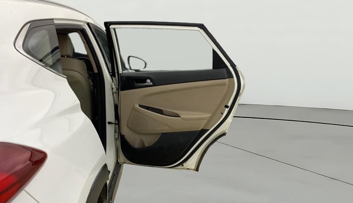 2018 Hyundai Tucson GLS 2WD AT PETROL, Petrol, Automatic, 37,821 km, RHS Rear Door
