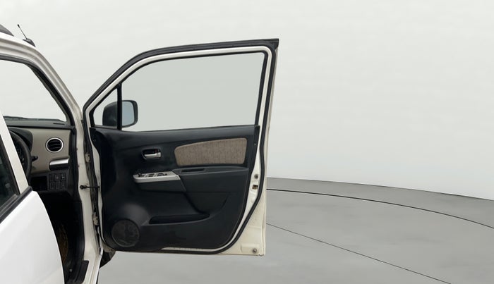 2014 Maruti Wagon R 1.0 VXI, Petrol, Manual, 77,369 km, RHS Front Door