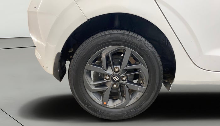 2022 Hyundai GRAND I10 NIOS SPORTZ 1.2 KAPPA VTVT CNG, CNG, Manual, 1,36,340 km, Right Rear Wheel