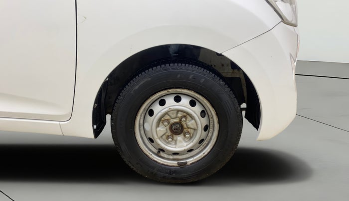 2014 Hyundai Eon D-LITE+, Petrol, Manual, 48,749 km, Right Front Wheel