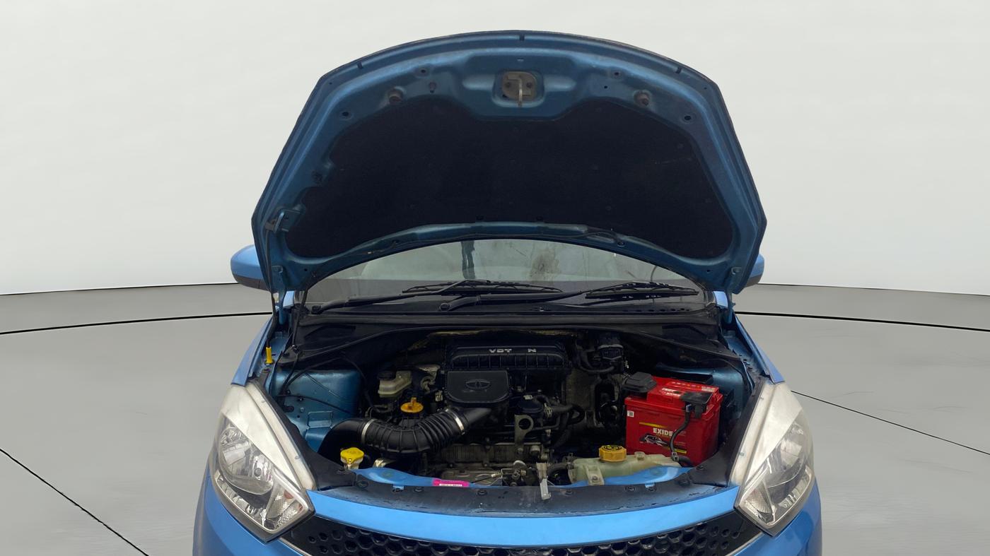 2016 Tata Tiago XT PETROL, Petrol, Manual, 37,954 km, Open Bonet