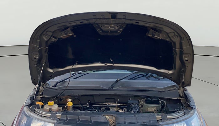 2017 Mahindra Kuv100 K4 6 STR, Petrol, Manual, 91,898 km, Open Bonet