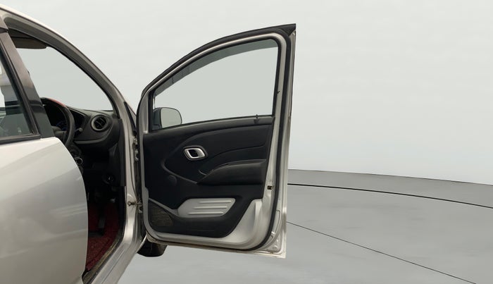 2019 Datsun Redi Go T (O), Petrol, Manual, 99,913 km, RHS Front Door