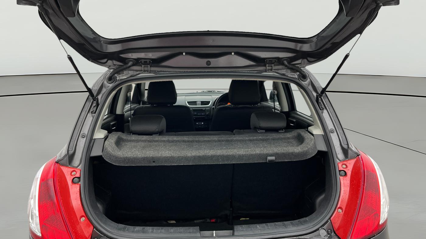 2016 Maruti Swift ZXI, Petrol, Manual, 1,18,043 km, Boot Open Zoomed View