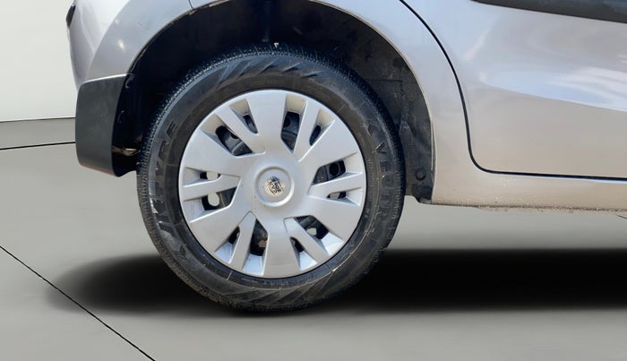 2019 Maruti Celerio ZXI, Petrol, Manual, 10,224 km, Right Rear Wheel