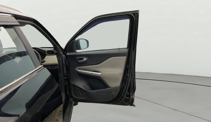 2022 Nissan MAGNITE XV MT, Petrol, Manual, 31,159 km, RHS Front Door