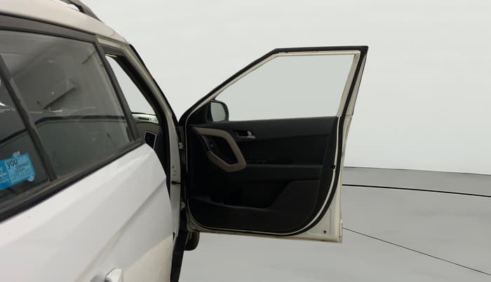 2015 Hyundai Creta SX PLUS 1.6 PETROL, Petrol, Manual, 51,230 km, RHS Front Door