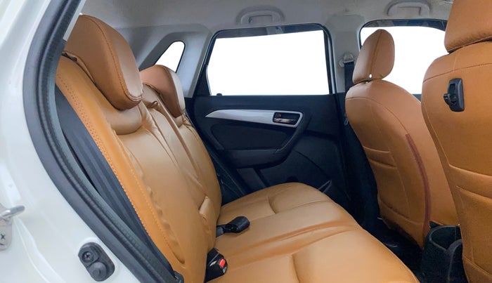 2022 Toyota URBAN CRUISER HIGH GRADE MT, Petrol, Manual, 33,512 km, Right Side Rear Door Cabin