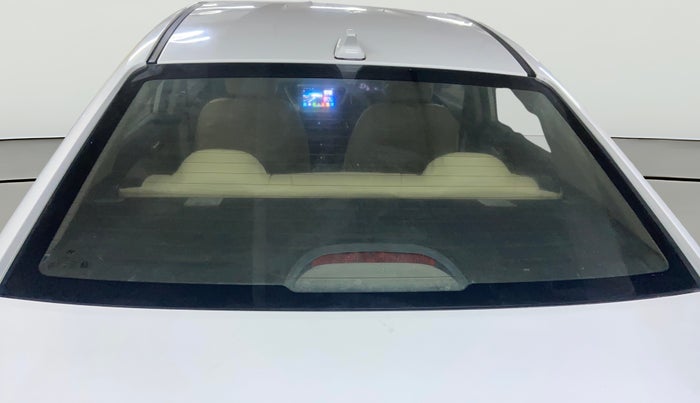 2018 Hyundai Verna 1.6 VTVT SX, Petrol, Manual, 75,728 km, Rear Windshield