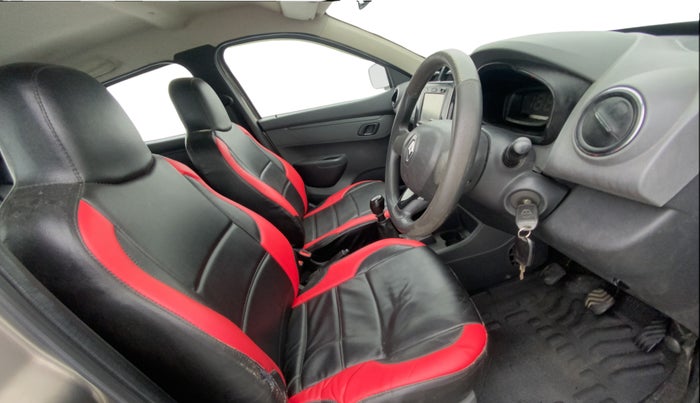 2016 Renault Kwid RXT 0.8, Petrol, Manual, 48,002 km, Right Side Front Door Cabin