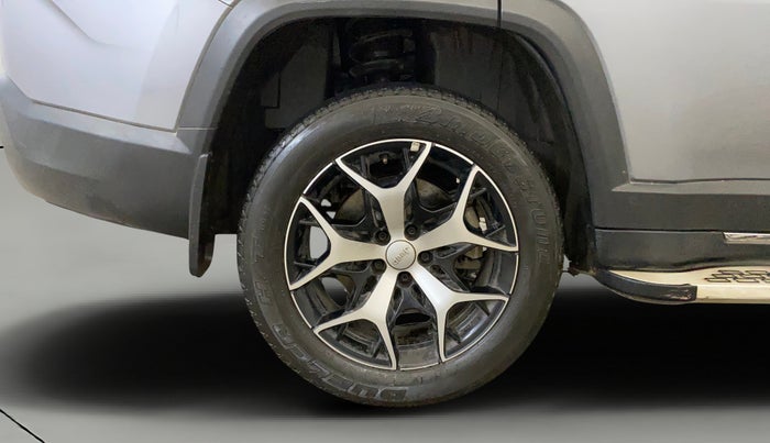 2022 Jeep MERIDIAN LIMITED (O) 4X4 AT, Diesel, Automatic, 36,602 km, Right Rear Wheel