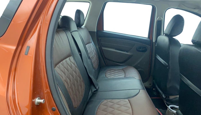 2019 Renault Duster RXS PETROL, Petrol, Manual, 40,770 km, Right Side Rear Door Cabin