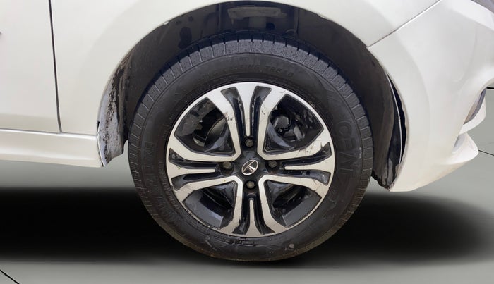 2022 Tata Tiago XZ PLUS CNG, CNG, Manual, 64,252 km, Right Front Wheel