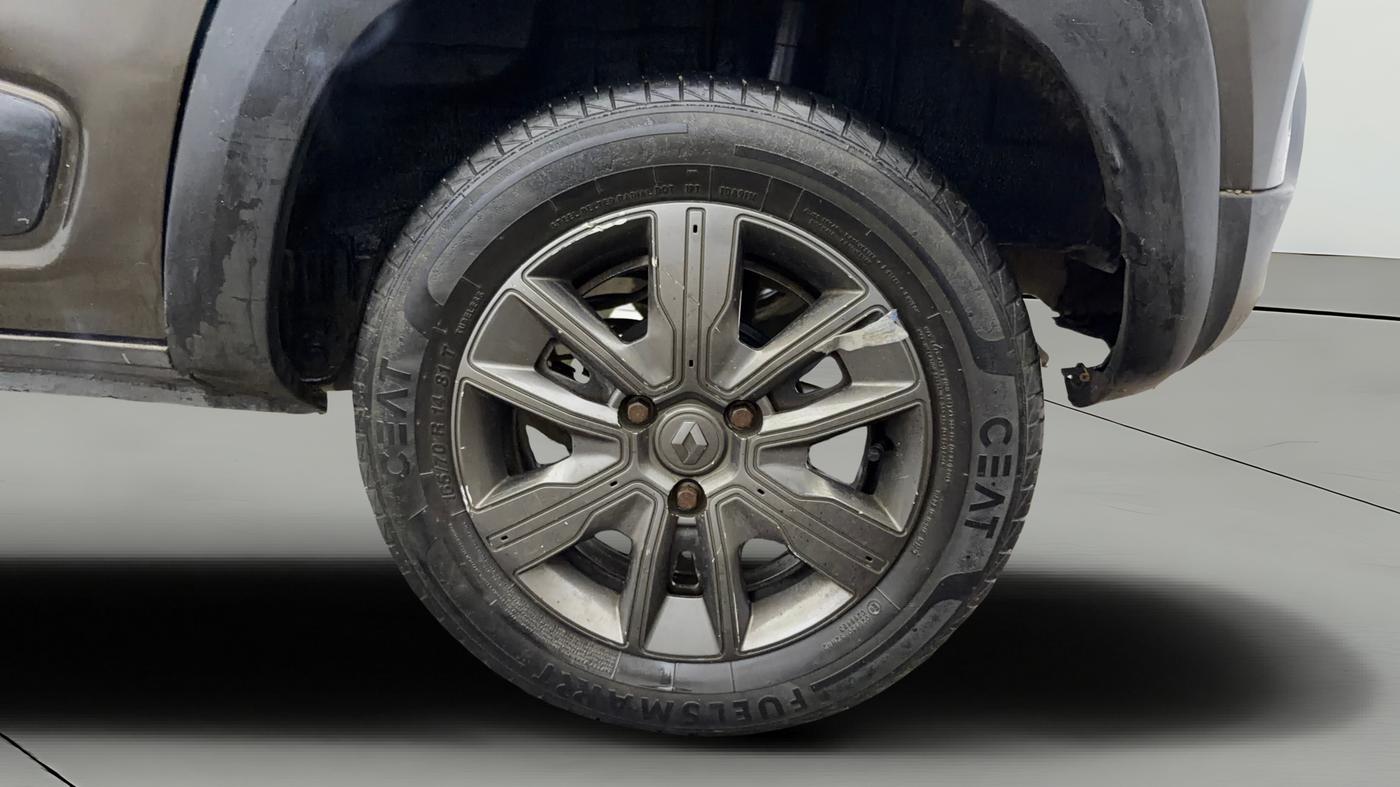2021 Renault Kwid CLIMBER 1.0 (O), CNG, Manual, 48,650 km, Left Rear Wheel