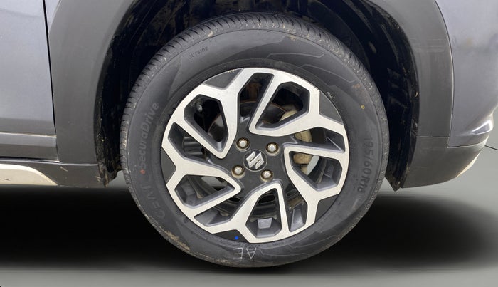 2023 Maruti FRONX ALPHA 1.0 TURBO MT, Petrol, Manual, 94,498 km, Right Front Wheel