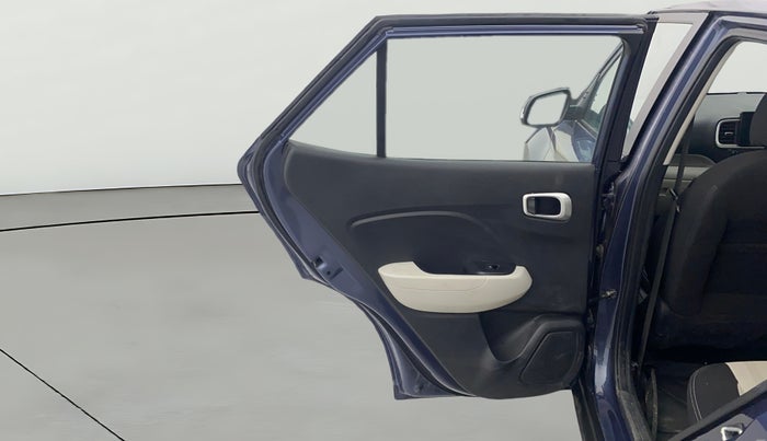 2023 Hyundai VENUE SX 1.2 PETROL, Petrol, Manual, 17,044 km, LHS Rear Door