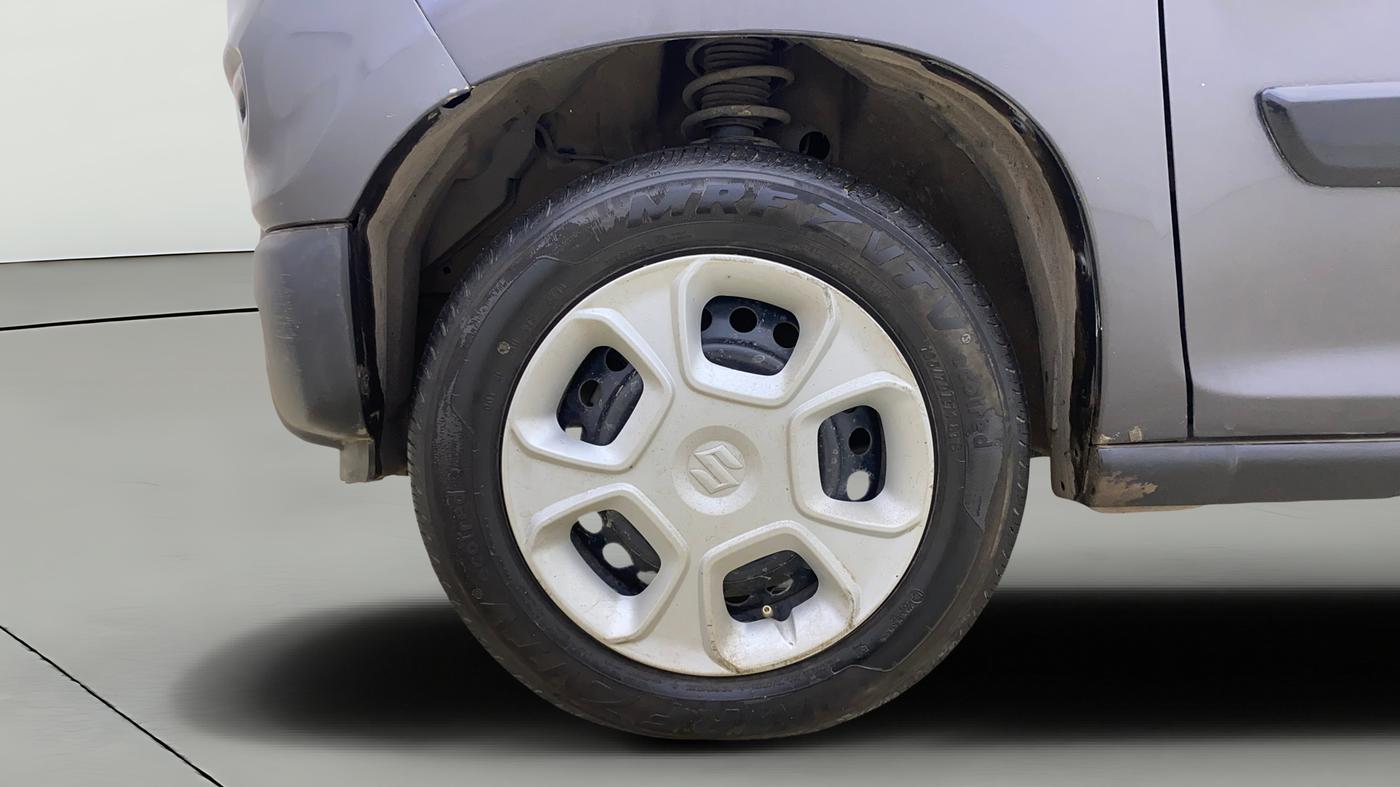 2019 Maruti S PRESSO VXI+, Petrol, Manual, 21,899 km, Left Front Wheel