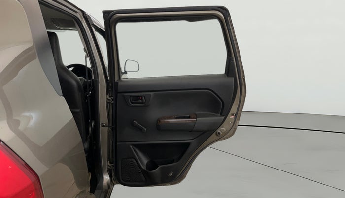 2022 Maruti New Wagon-R LXI CNG (O) 1.0, CNG, Manual, 16,296 km, RHS Rear Door