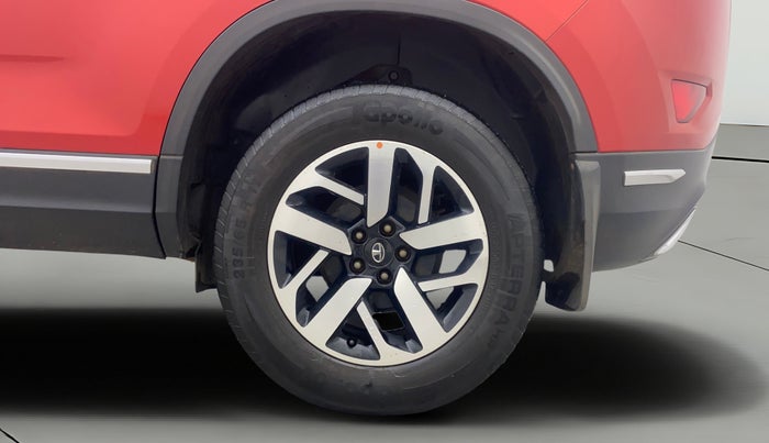 2020 Tata Harrier XZ PLUS 2.0L, Diesel, Manual, 64,706 km, Left Rear Wheel