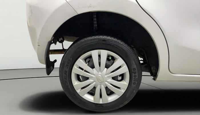 2017 Datsun Go T, Petrol, Manual, 27,157 km, Right Rear Wheel