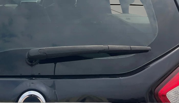 2015 Nissan Terrano XL D PLUS, Diesel, Manual, 1,07,493 km, Rear Wiper