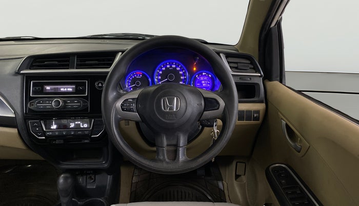 2017 Honda Amaze 1.2L I-VTEC VX AT, Petrol, Automatic, 1,08,147 km, Steering Wheel Close Up