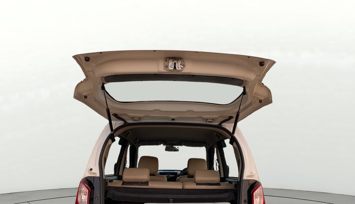 2017 Maruti Wagon R 1.0 VXI, CNG, Manual, 71,620 km, Boot Door Open