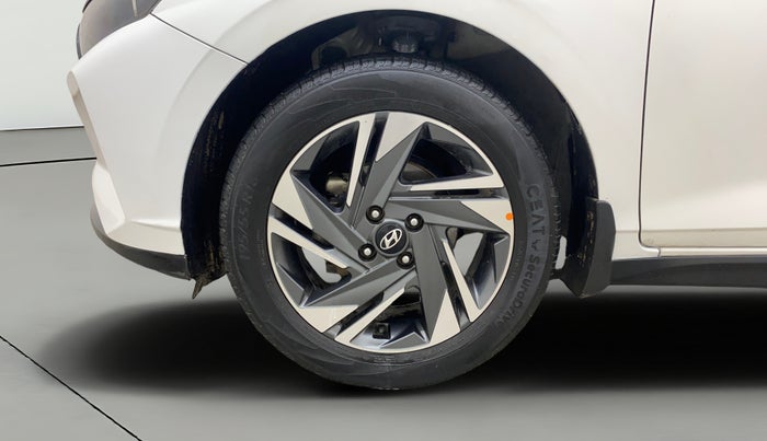 2022 Hyundai NEW I20 Asta (O) 1.0 Turbo DCT Dual Tone, Petrol, Automatic, 44,462 km, Left Front Wheel