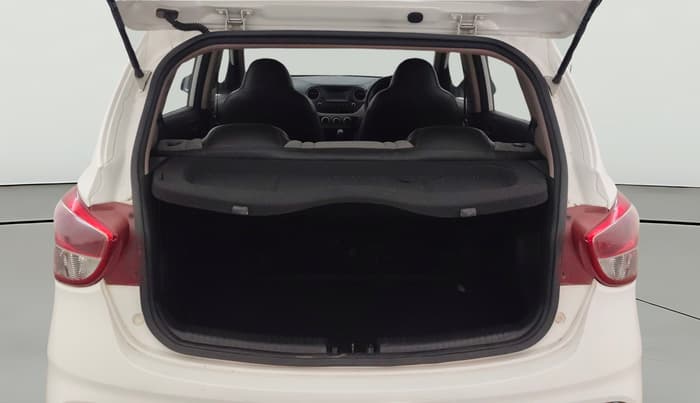 2018 Hyundai Grand i10 MAGNA AT 1.2 KAPPA VTVT, Petrol, Automatic, 21,422 km, Boot Open Zoomed View