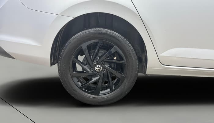 2023 Volkswagen VIRTUS GT PLUS TSI 1.5 EVO DSG, Petrol, Automatic, 28,506 km, Right Rear Wheel