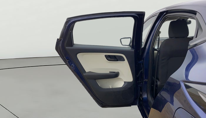 2023 Tata ALTROZ XT PETROL, Petrol, Manual, 14,624 km, LHS Rear Door